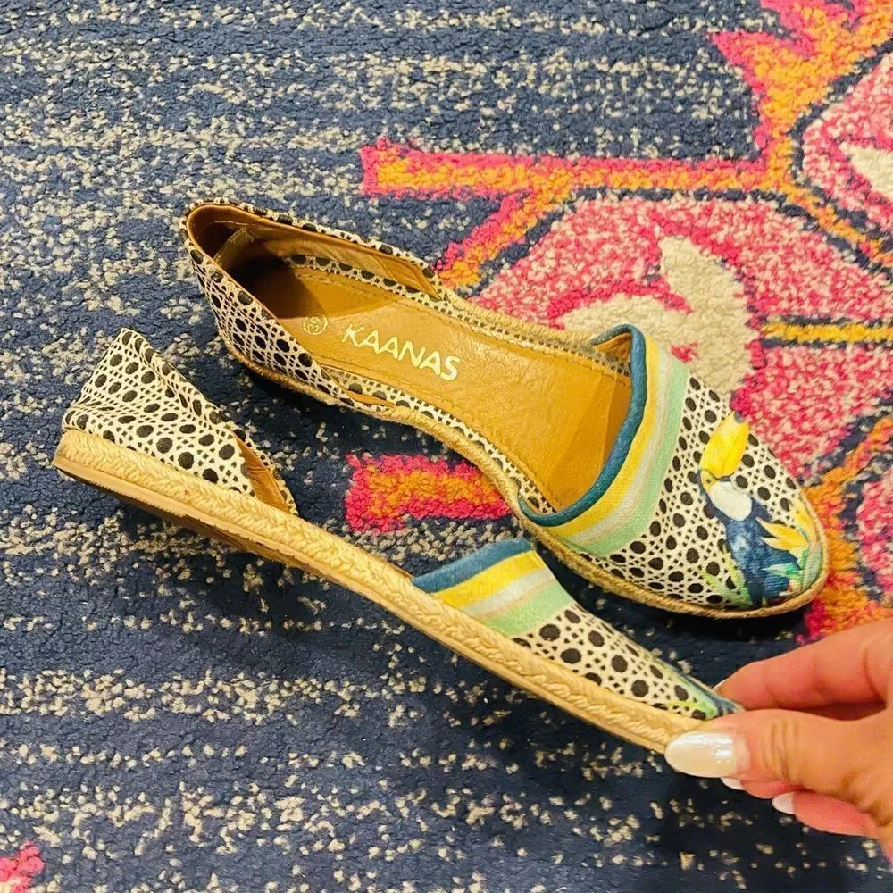 EUC Revolve Kaanas Toucan Espadrille Flats 39/9